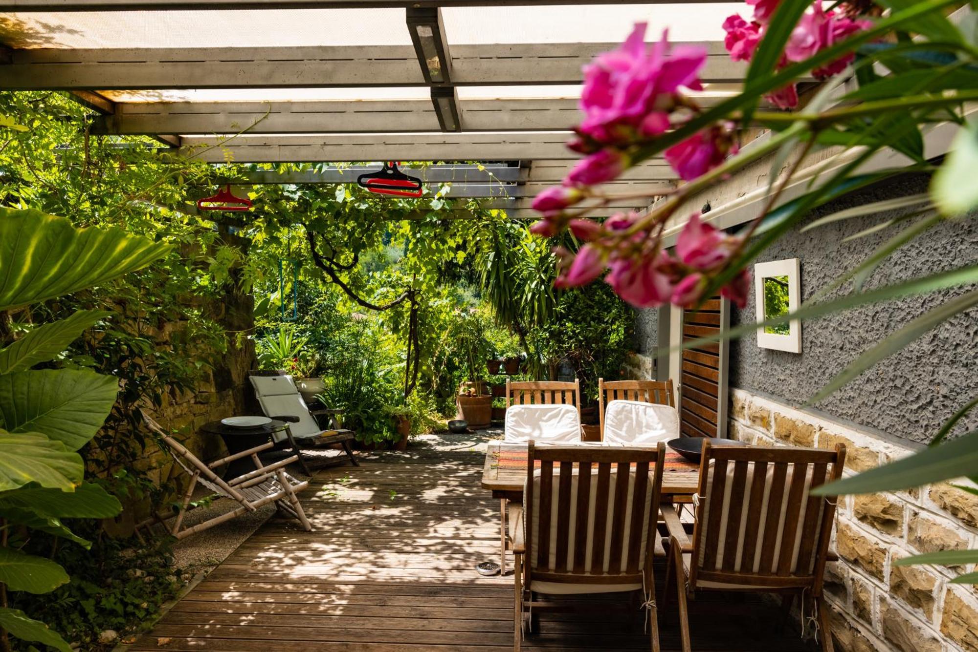 Adam Garden